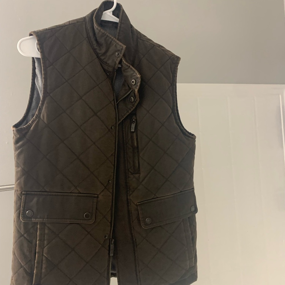 Johnston & Murphy Brown Quilted Antique Cotton Vest with High Collar, EUC